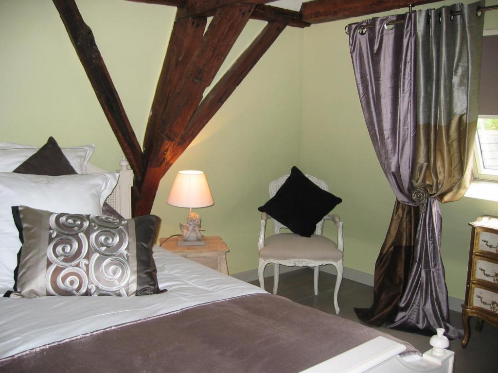 Russell House Brugge