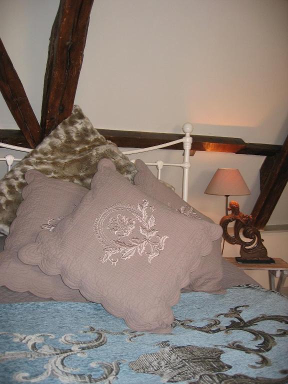 Russell House Brugge